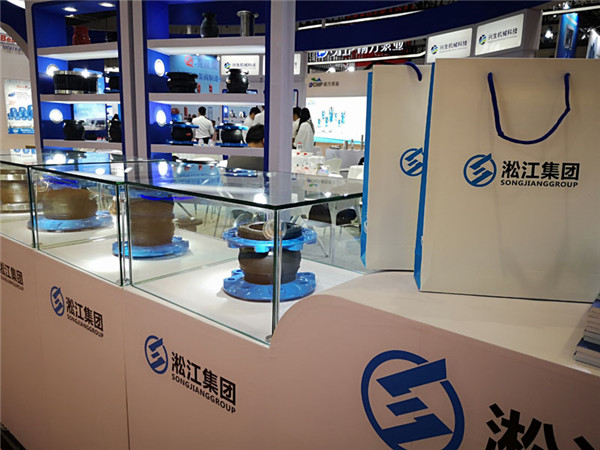 南宁“16kg的法兰数据,25公斤的橡胶球体的DN100、DN125橡胶接头”